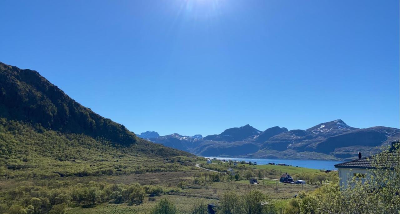 Villa Med Jacuzzi Og Nydelig Utsikt Gravdal  Exteriér fotografie