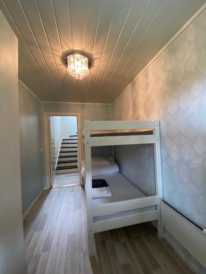 Villa Med Jacuzzi Og Nydelig Utsikt Gravdal  Exteriér fotografie
